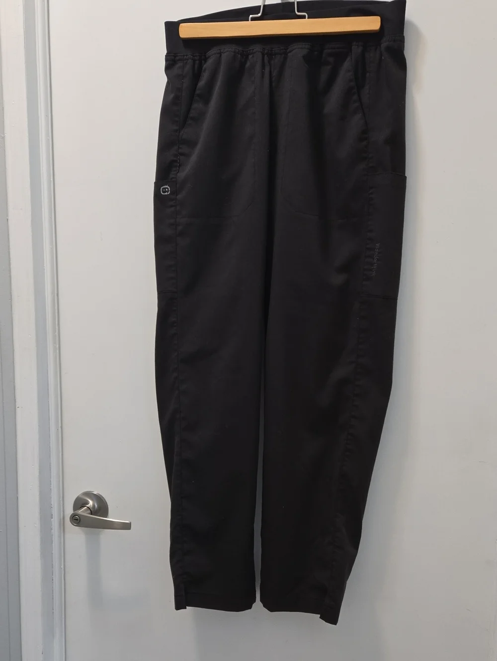 WonderWink Women's Black Scrub Pants - Picture 1 of 4